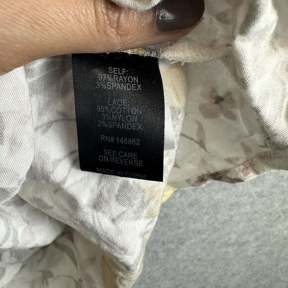 Torrid Womens Floral Off The Shoulder Top Blouse Size 2X Multicolor Boho Cottage - Picture 6 of 10